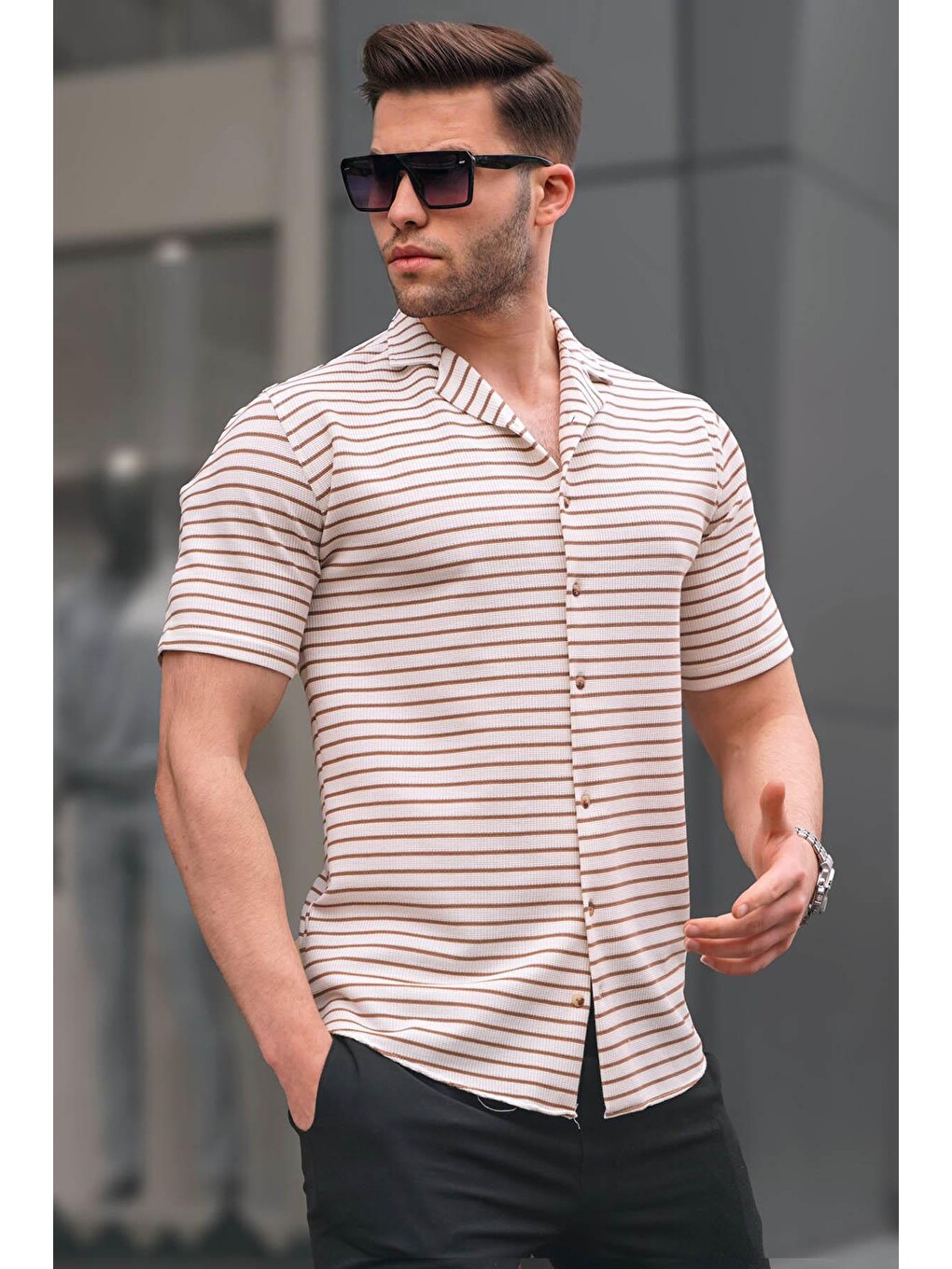 Ekru Çizgili Slim Fit Erkek Kısa Kol Gömlek 5591