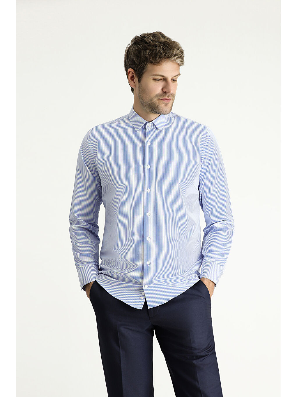 Mavi Uzun Kol Slim Fit Dar Kesim Çizgili Pamuklu Kolay Ütülenebilir Gömlek-3