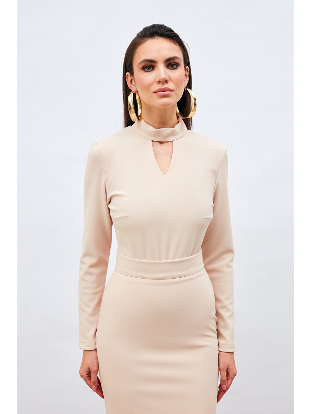 Sırt Detaylı Bodysuit Bluz - Bej-1