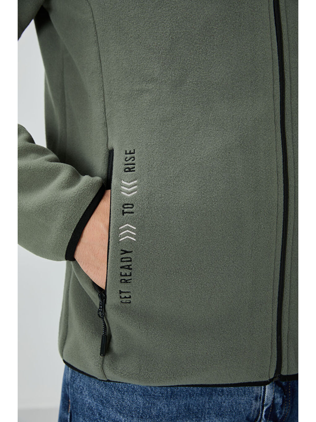 Haki Çağla Yazı Nakışlı Dik Yaka  Standart Kalıp Erkek Fermuarlı Sweatshirt Polar - 87992-4