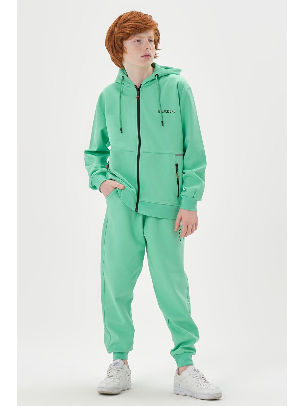 Yeşil Kapüşonlu Ayarlanabilir Bel Lastikli Çift Cepli Erkek Eşofman Takımı-1