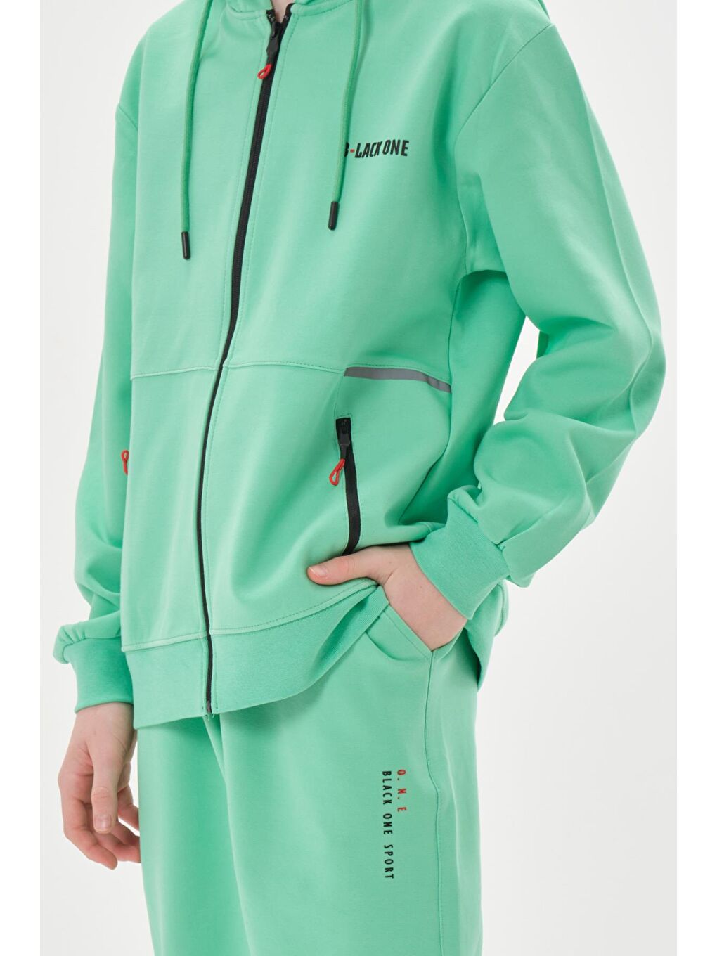 Yeşil Kapüşonlu Ayarlanabilir Bel Lastikli Çift Cepli Erkek Eşofman Takımı-4