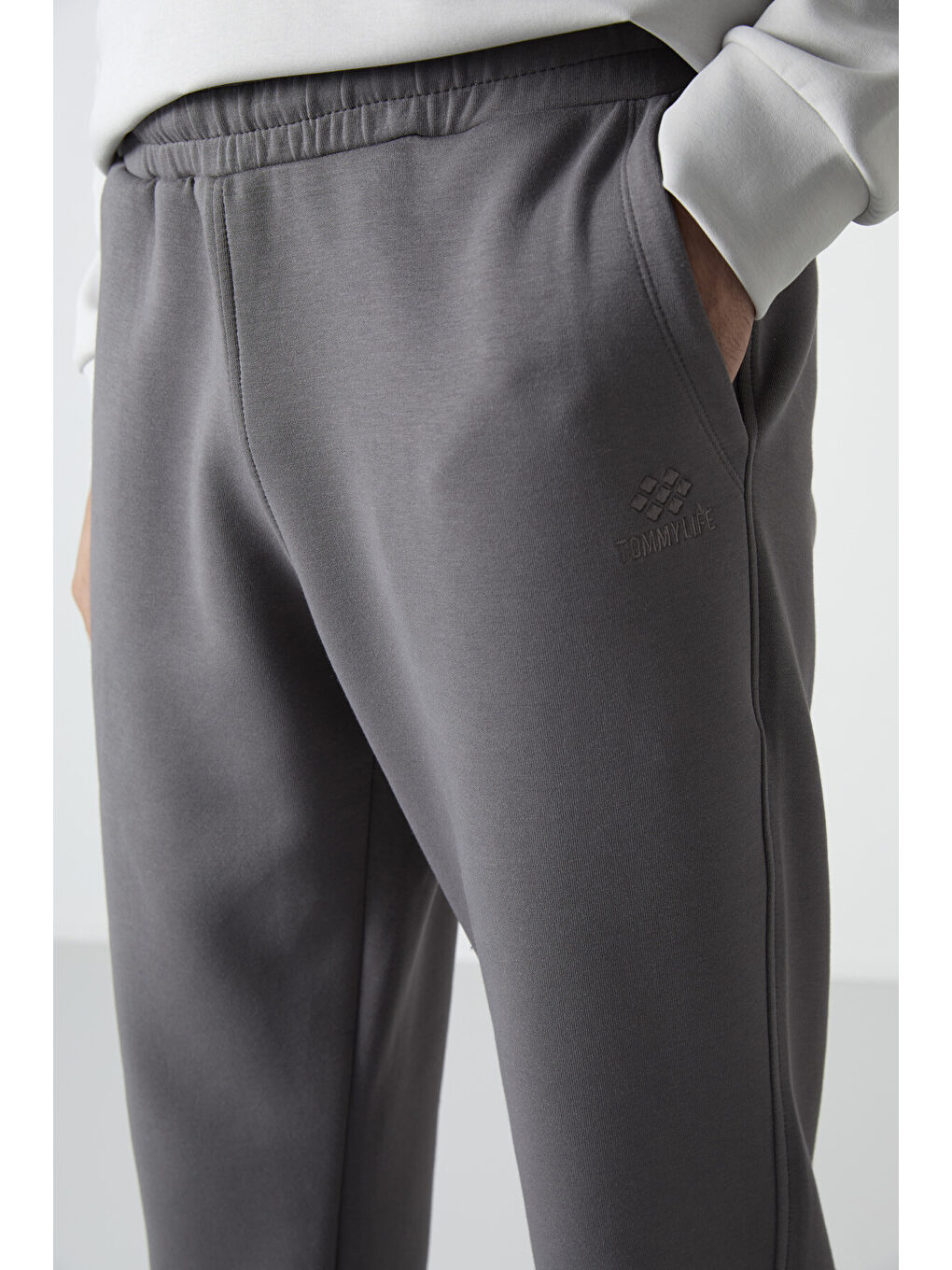 Koyu Gri Bağcıklı Dar Paça  Erkek Jogger Eşofman Altı - 84999-4