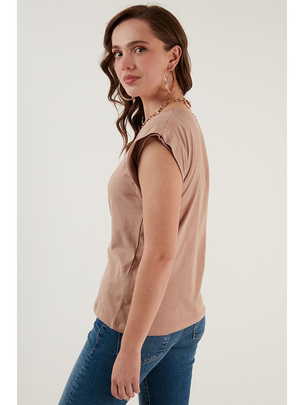 Kahverengi % 100 Pamuklu Bisiklet Yaka Kolsuz Tişört-4