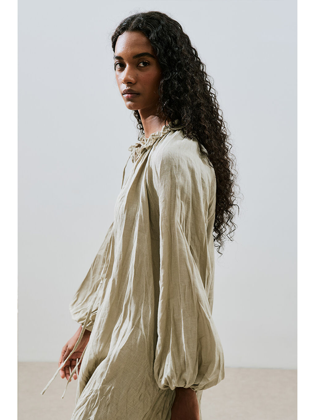 Yakası Büzgülü Keten Geniş Elbise Yeşil-3