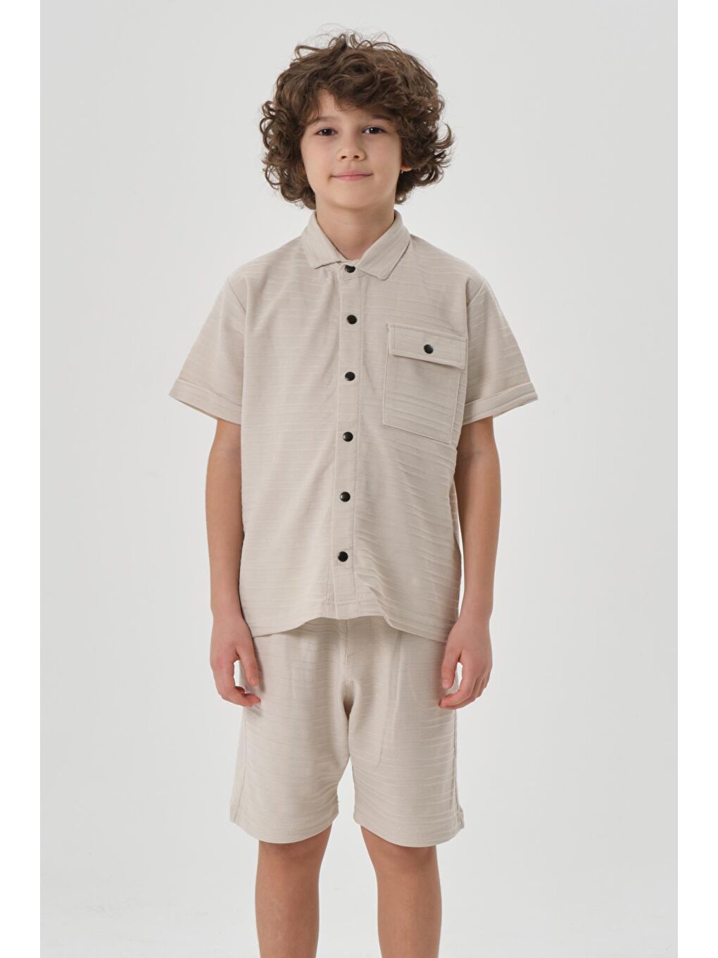 Bej Çizgili Petek Kumaş Gömlek Düğme Detaylı Erkek Çocuk Alt Üst Takım-2