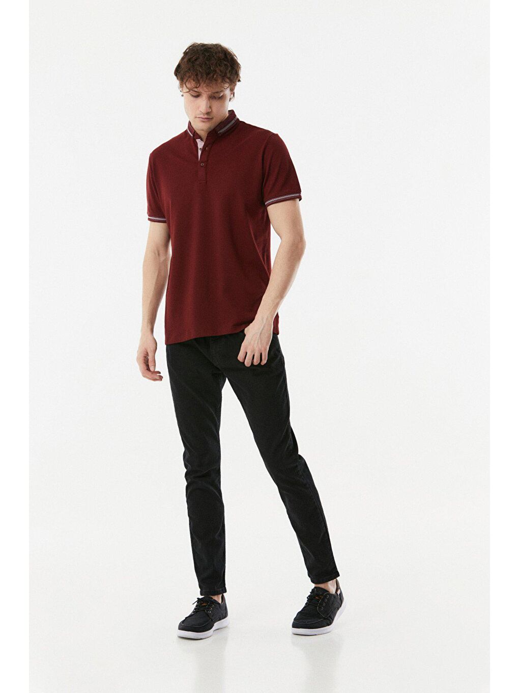 Bordo Yakası Desenli Polo Yaka Slim Fit Tişört-1