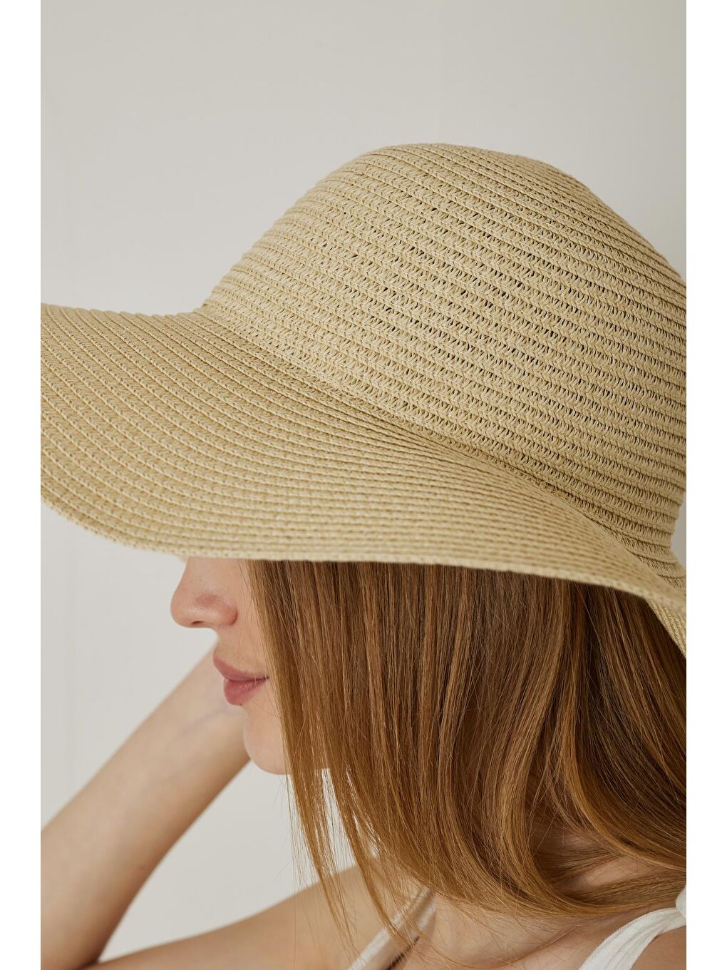 Kadın Bej Geniş Hasır Şapka - Bronte-2