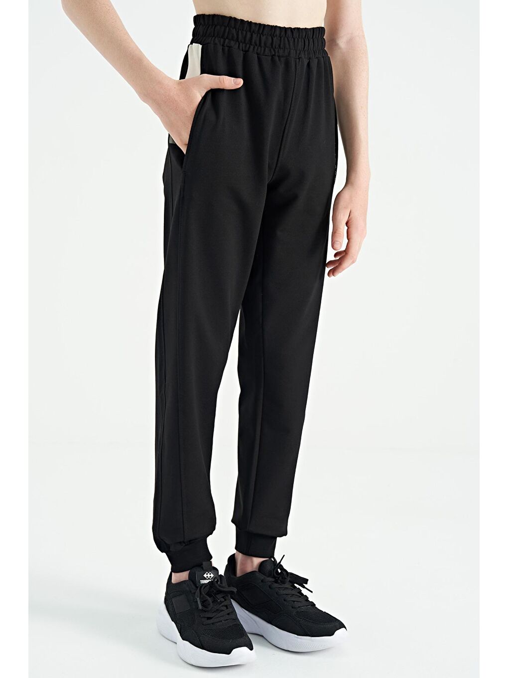 Siyah Yan Şerit Renk Bloklu Standart Kalıp Jogger Erkek Çocuk Eşofman Alt - 11063-2