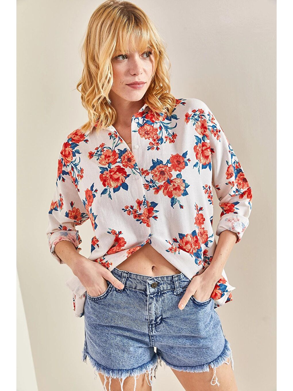 Kırmızı Kadın Desenli Keten Gömlek-2