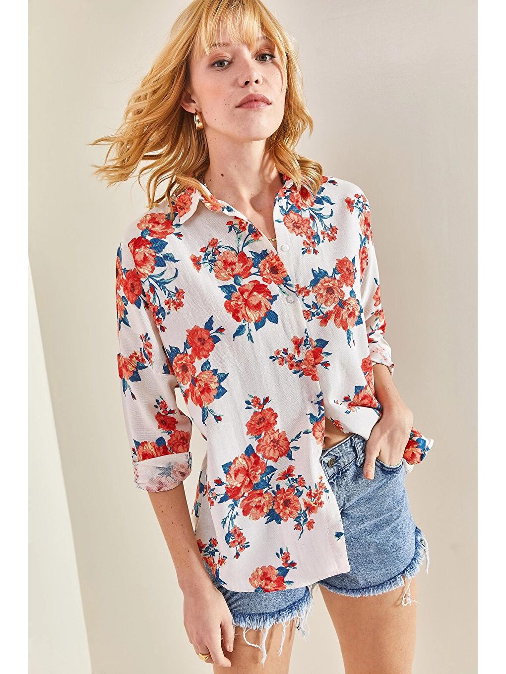 Kırmızı Kadın Desenli Keten Gömlek-4