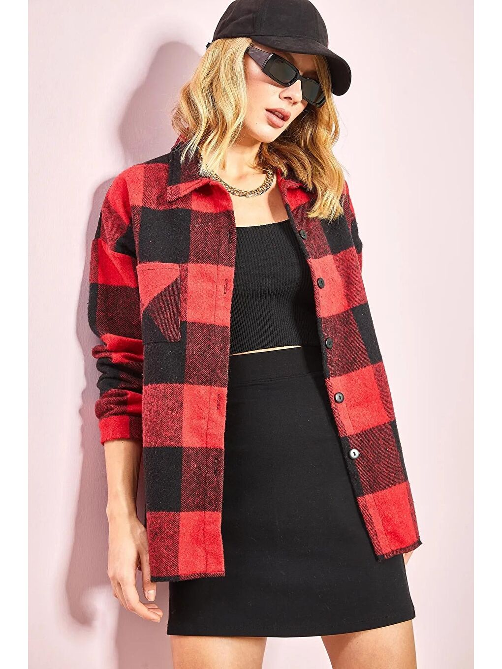 Siyah Kadın Cepli Kaşe Oduncu Gömlek-2