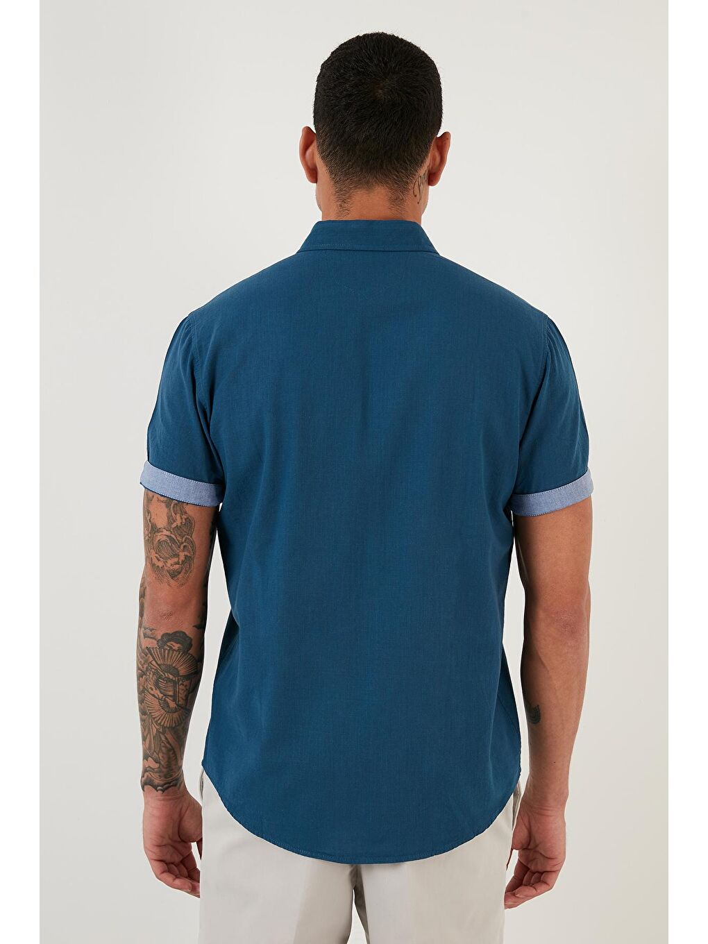 İndigo Pamuklu Düğmeli Yaka Kısa Kollu Gömlek CF21S112546-3