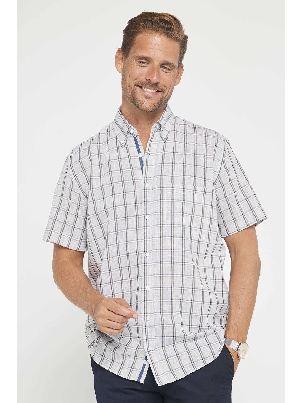 Karışık Erkek Regular Fit Klasik Kesim %100 Pamuk Keten Doku Tek Cepli Kareli Düğmeli Yaka Gömlek