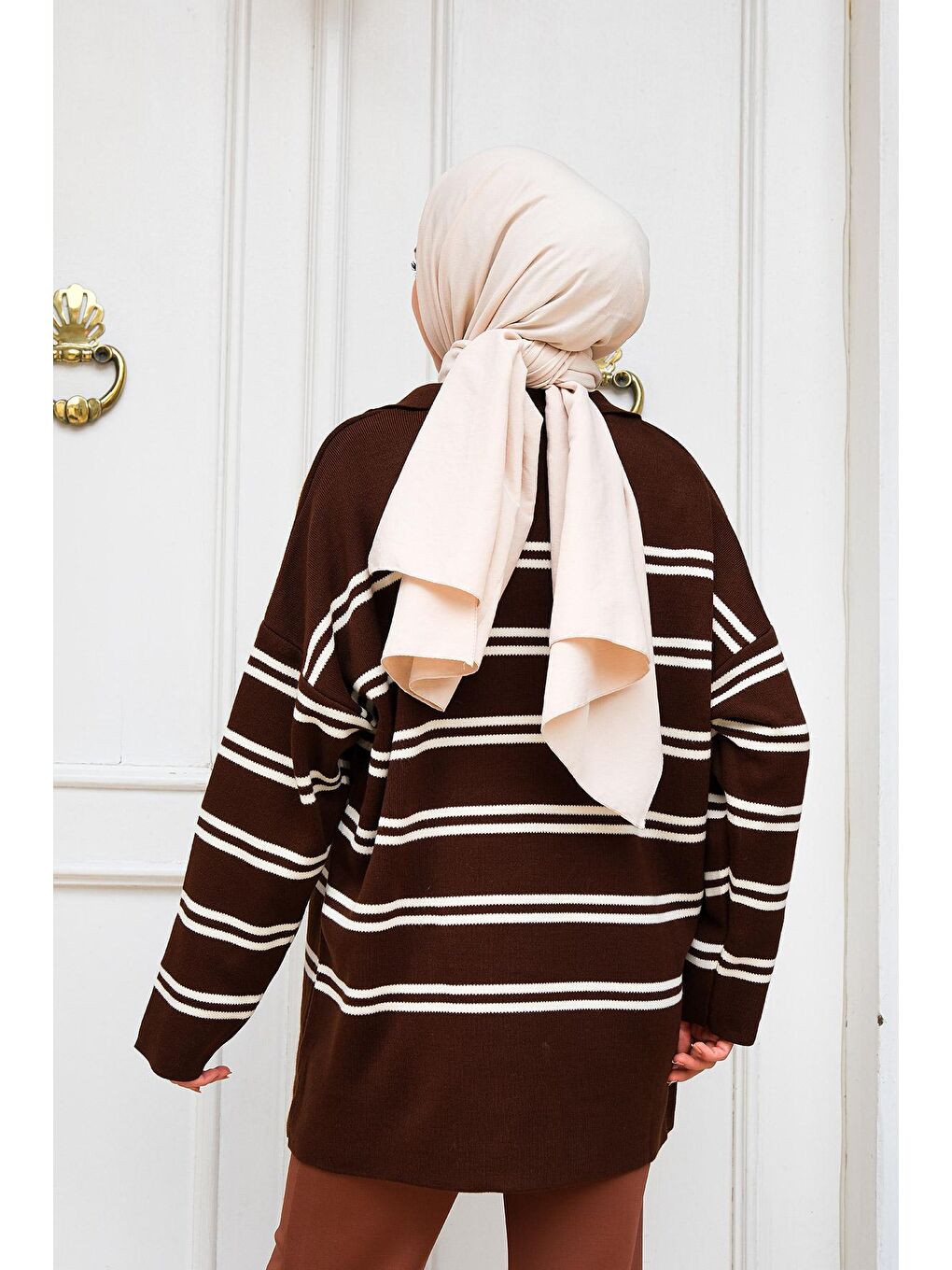 Polo Yaka Çizgili Triko Kazak Kahverengi-3