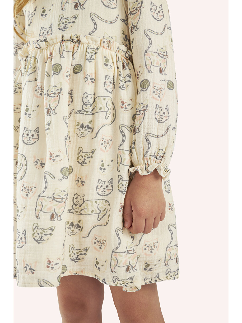 Kız Çocuk Kedi Desenli Müslin Ekru Elbise-1