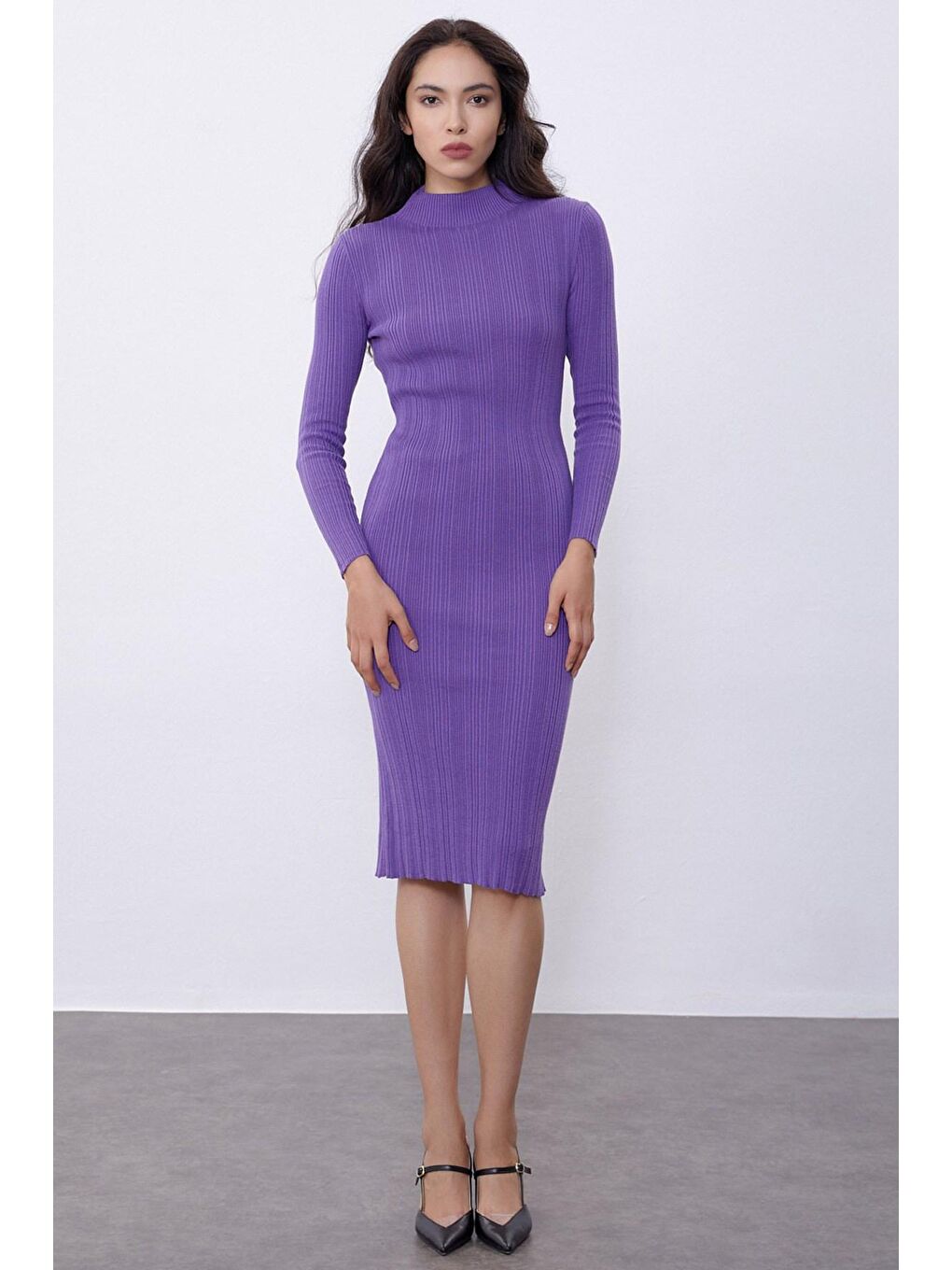 Mor Uzun Kollu Yarım Balıkçı Yaka Midi Boy Triko Elbise SWD4506MO