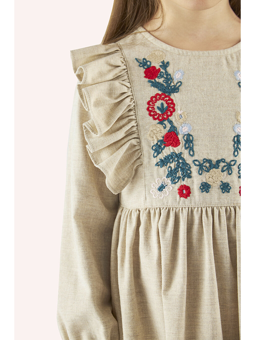 Kız Çocuk Nakış Detaylı Bej Elbise-3