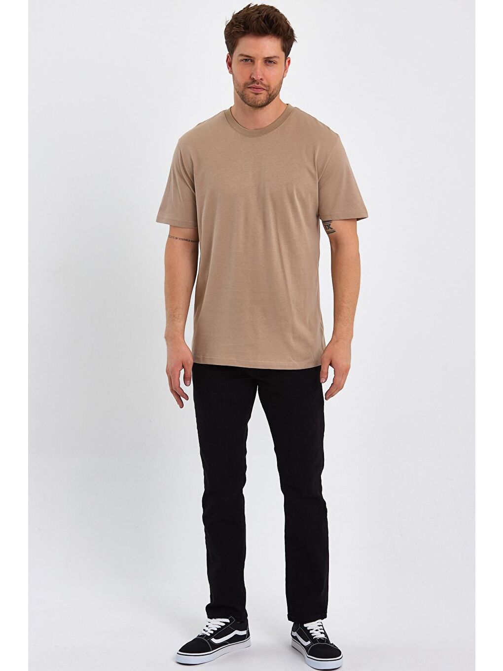 Bej Bisiklet Yaka Relax Fit Erkek Tişört-1