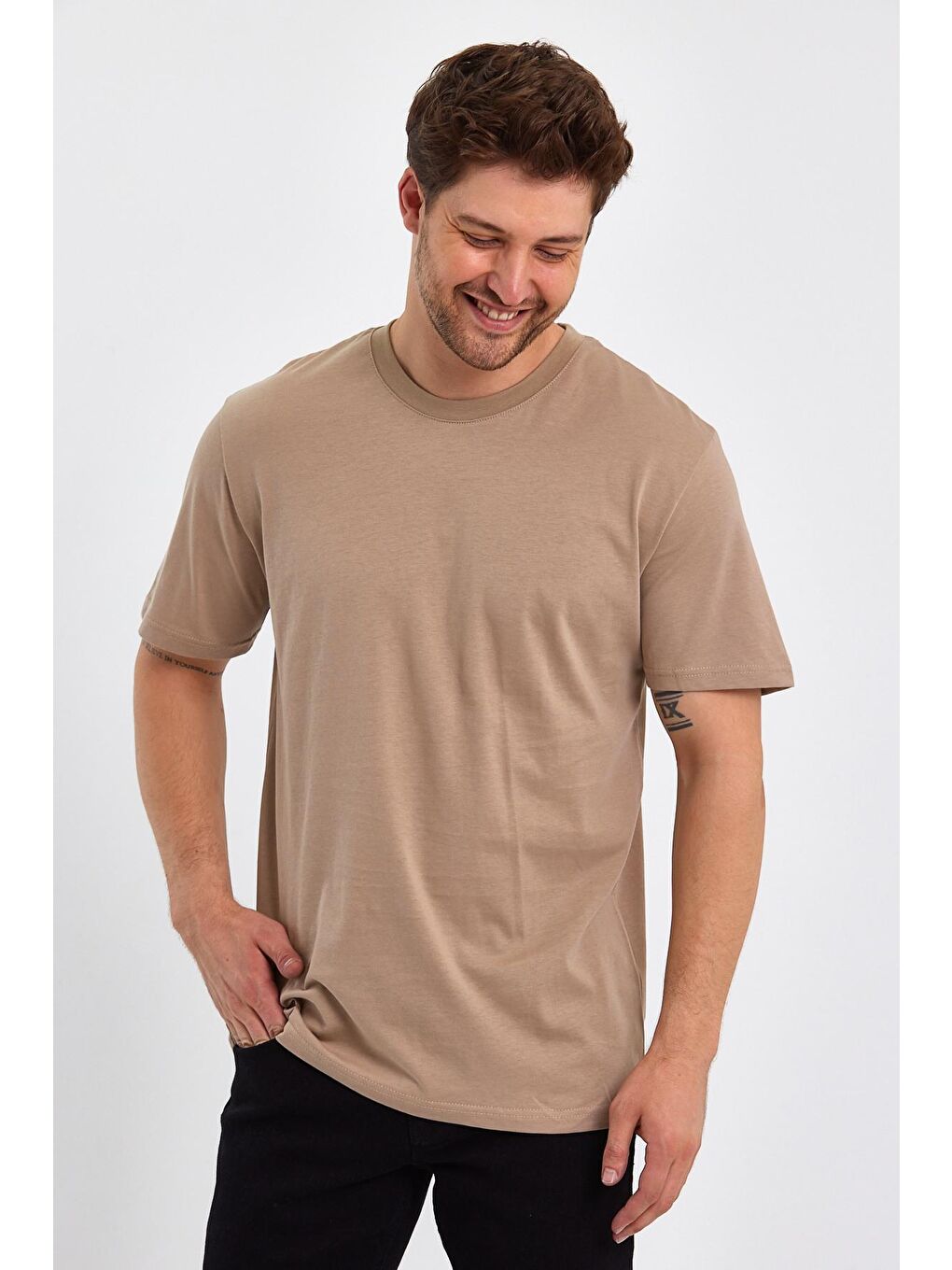 Bej Bisiklet Yaka Relax Fit Erkek Tişört-3