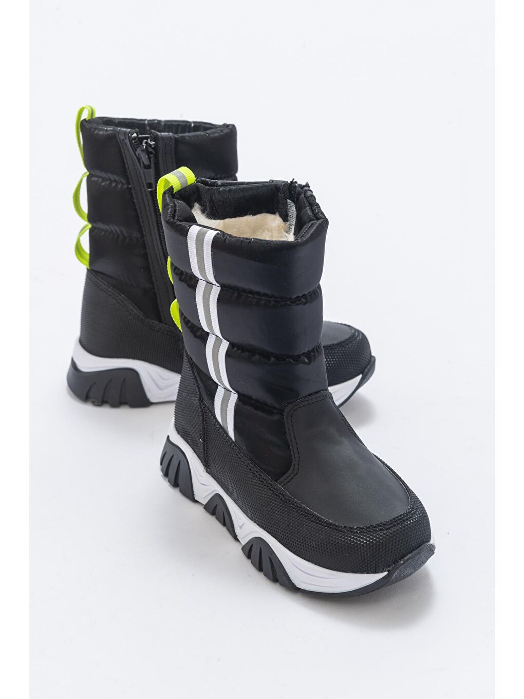 Erkek Çocuk Siyah Deri Kürklü Anatomik Kar Botu