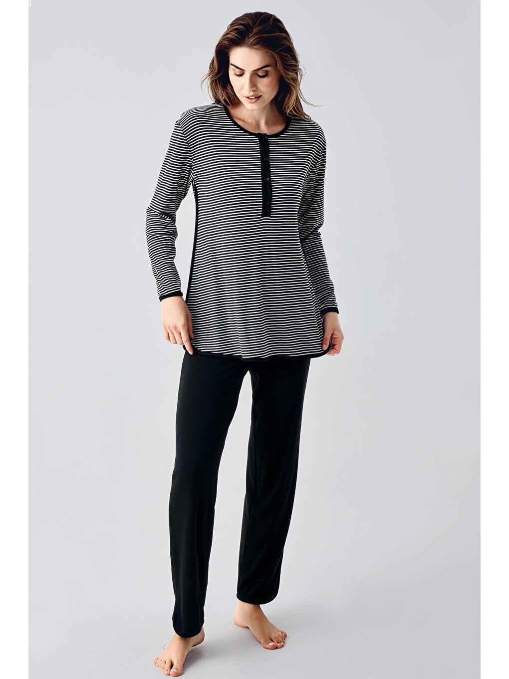 Siyah Uzun Kollu Düğmeli Esnek Şardonlu Viskoz Hamile Pijama Takım 22103