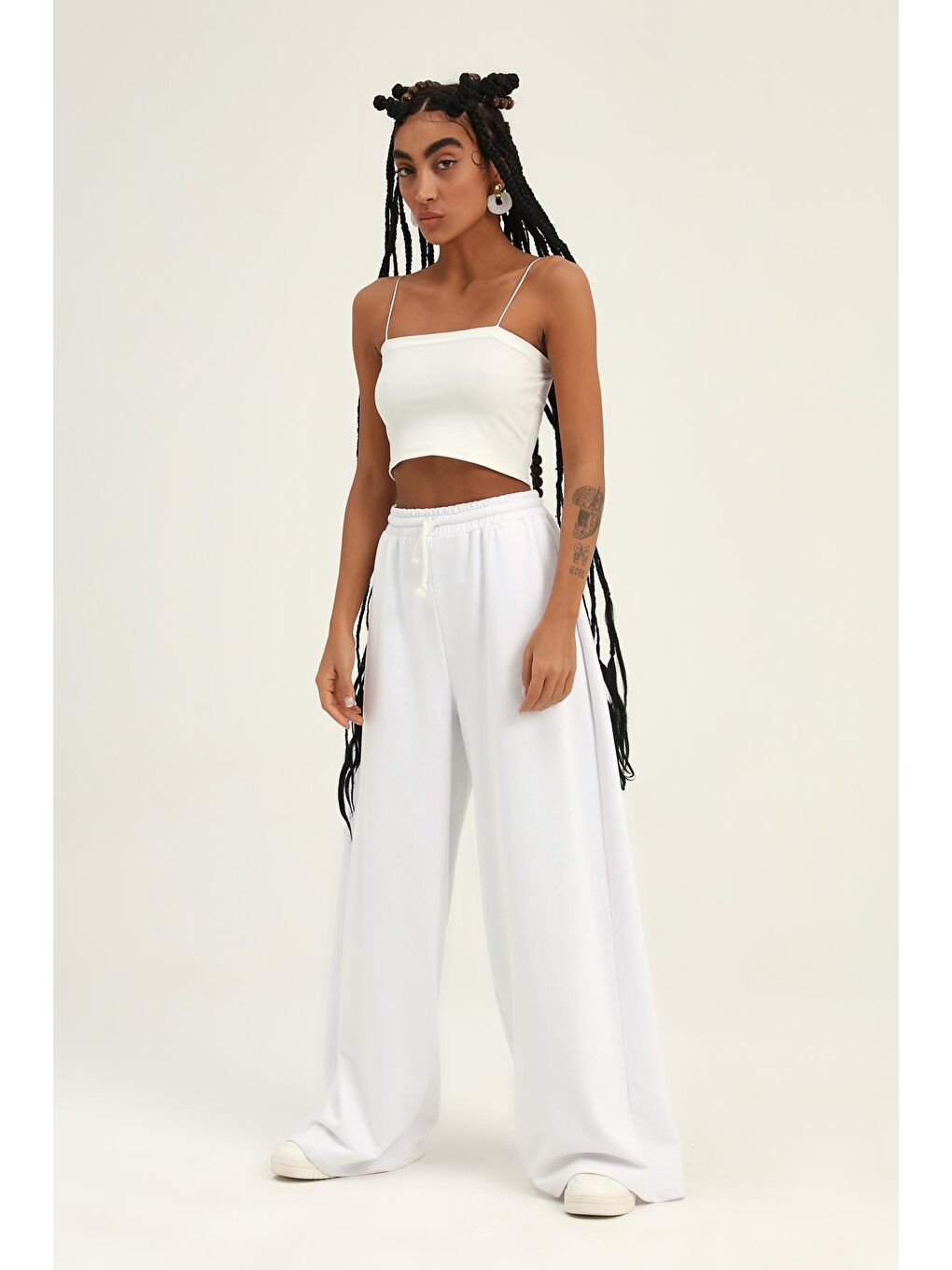 Beli Lastikli Bol Paça Eşofman Beyaz-2