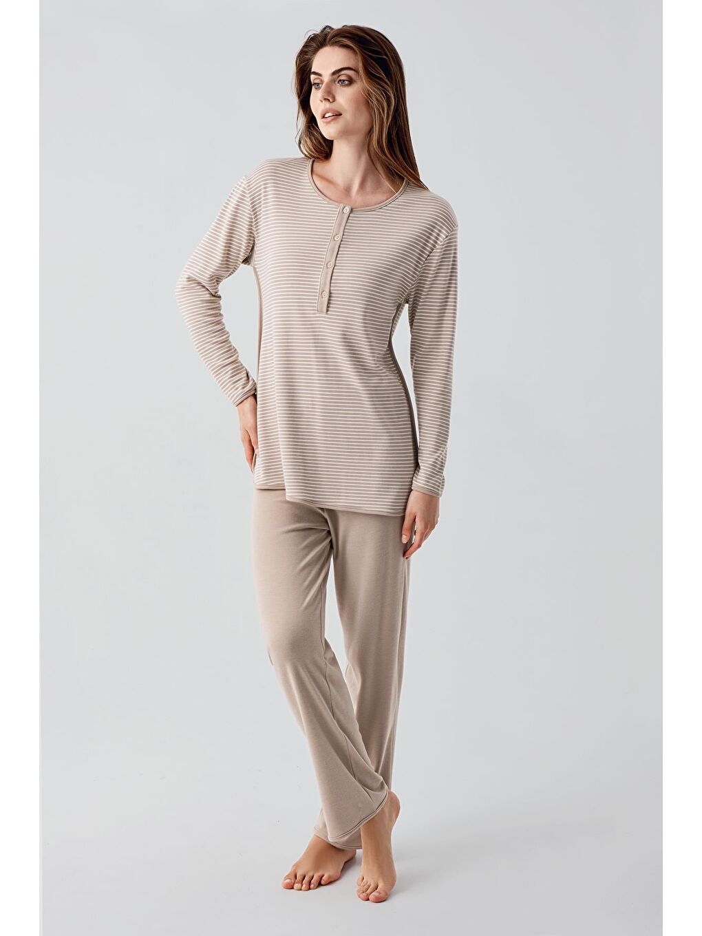 Bej Uzun Kollu Düğmeli Esnek Şardonlu Viskoz Hamile Pijama Takım 22103-1