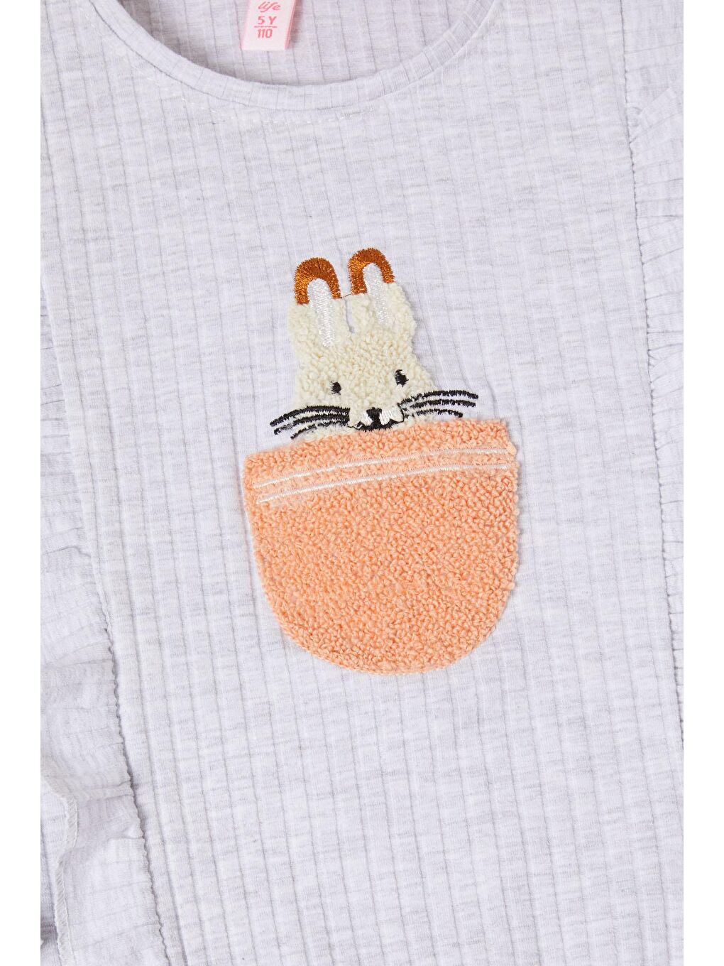 Gri Tavşan Nakışlı Yırtmaçlı Önü Fırfırlı Kız Takım 16608-3