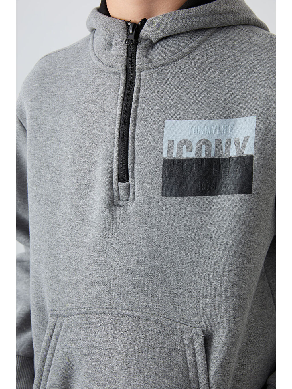 Gri Melanj Pamuklu Kalın İçi Tüylü Yumuşak Dokulu Standart Fit Baskılı Erkek Çocuk Eşofman Takım --3