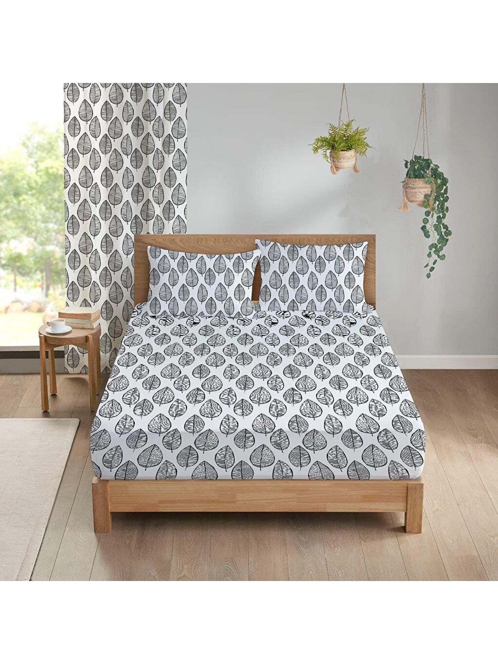 Karışık Yaprak Desen Baskılı Çift Kişilik Lastikli Çarşaf Seti Renkli 180x200 cm