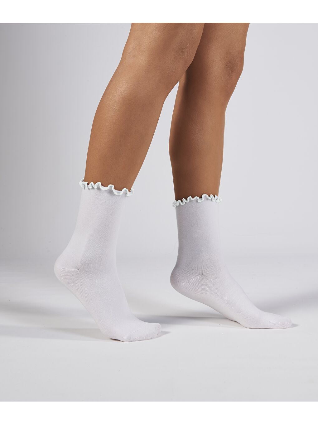 2'li Paket Beyaz Fırfır Modal Lastiksiz Dikişsiz Kadın Soket Çorap 36-41