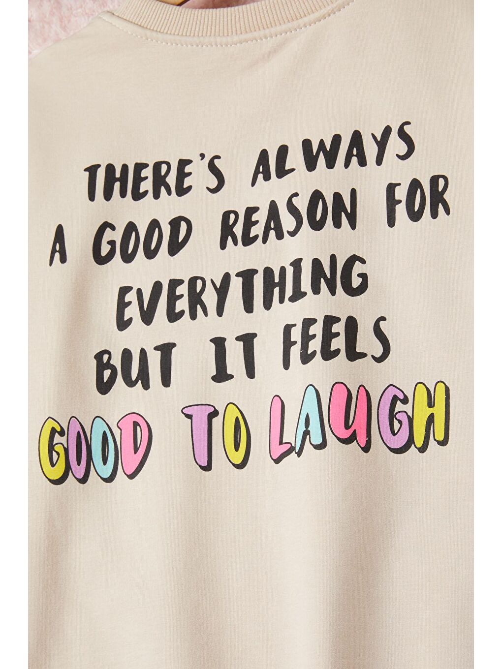 Ekru Krem Gülen Yüz Sırtı Baskılı Kız Çocuk Sweatshirt 16705-2