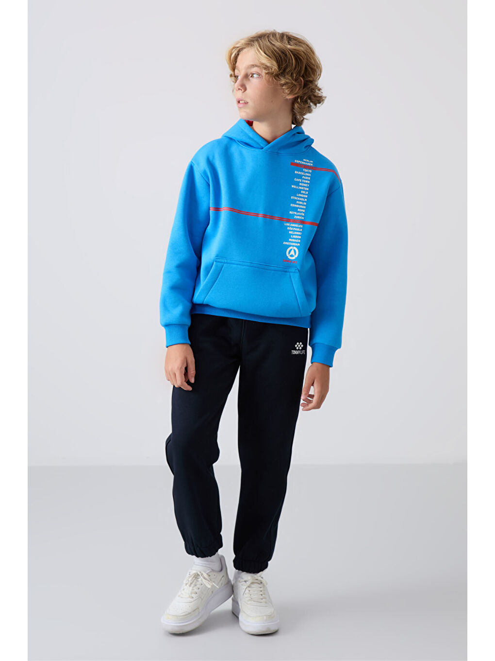 Mavi Saks Pamuklu Kalın İçi Tüylü Yumuşak Dokulu Standart Fit Baskılı Erkek Çocuk Sweatshirt - 11239-1