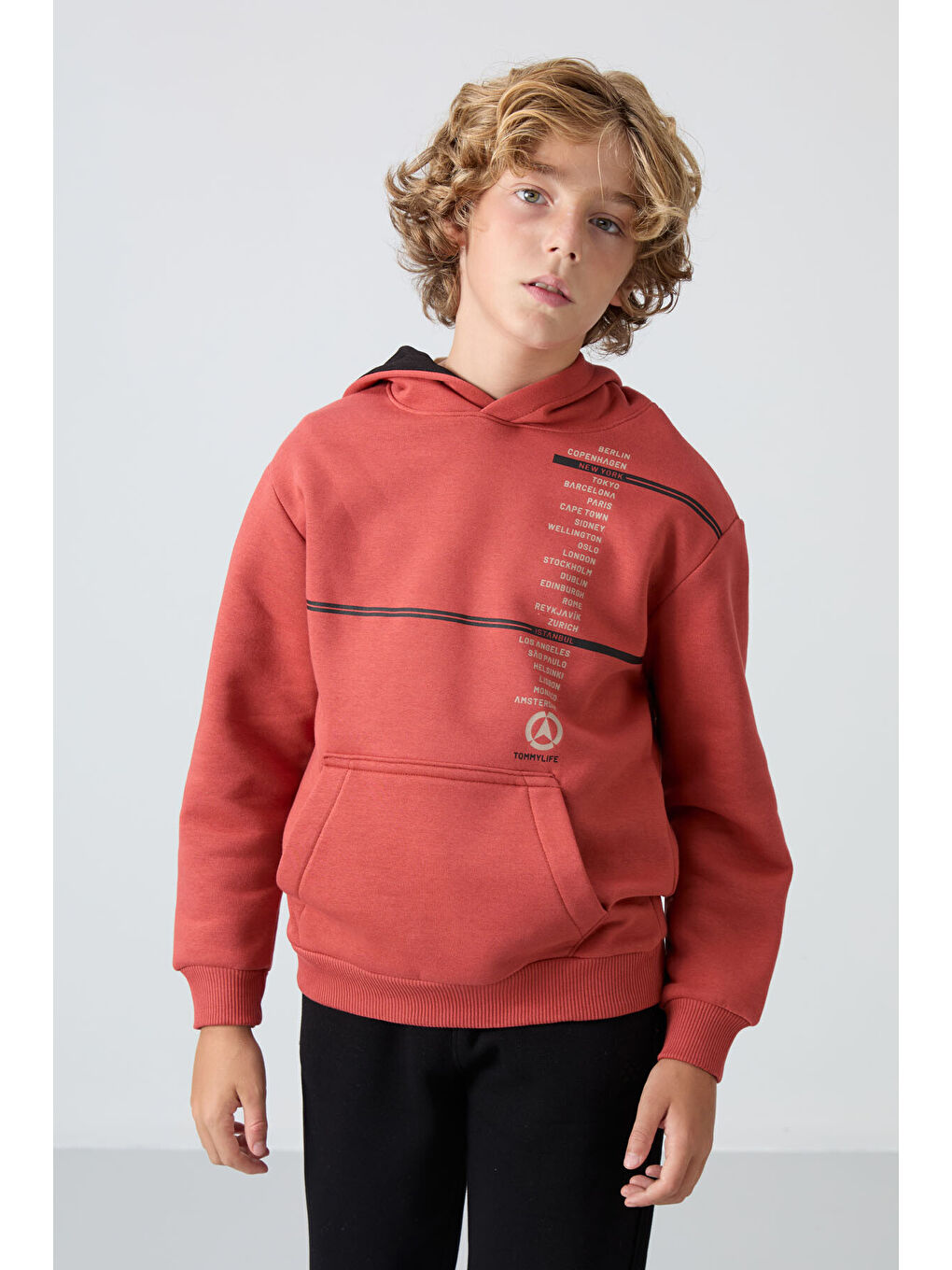 Kahverengi Kiremit Pamuklu Kalın İçi Tüylü Yumuşak Dokulu Standart Fit Baskılı Erkek Çocuk Sweatshirt - 11239