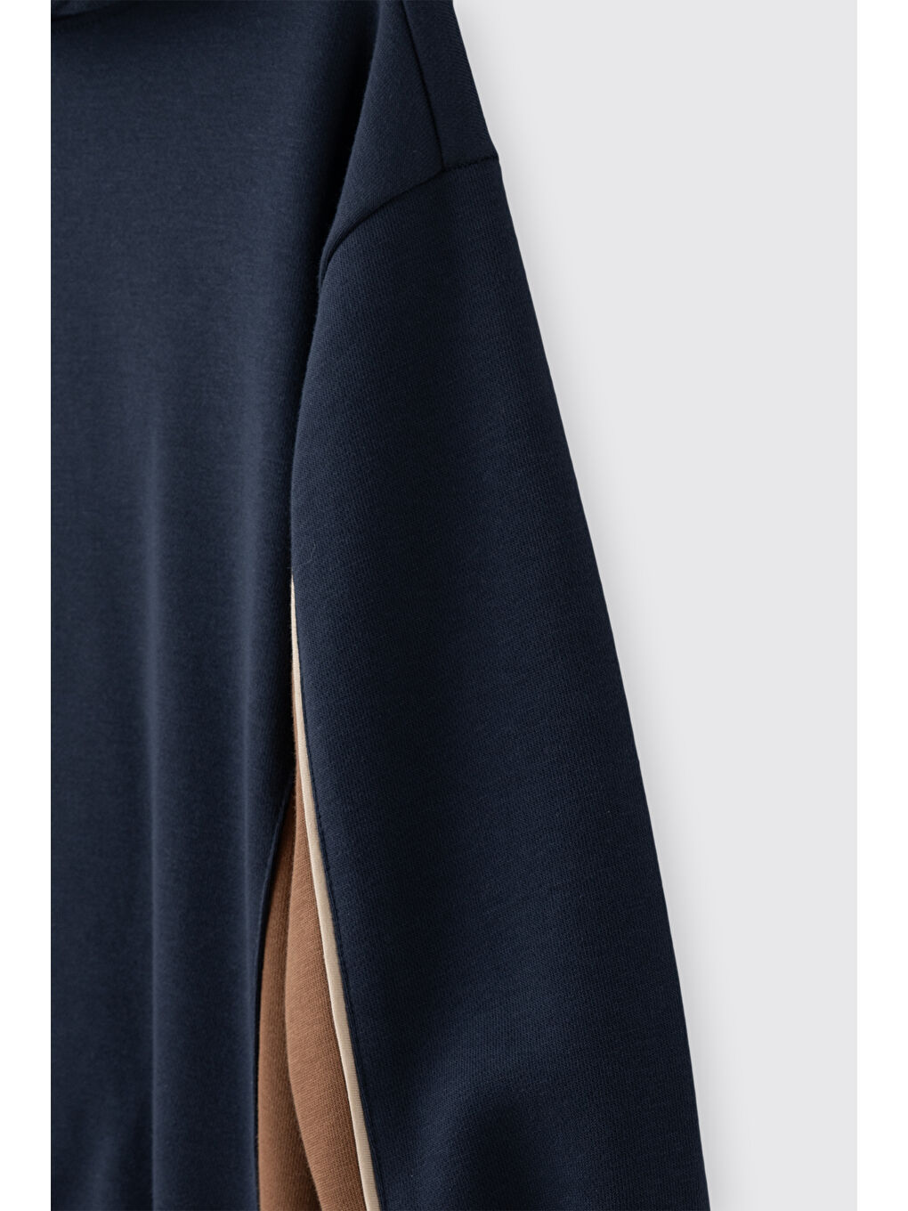 Erkek Çocuk Kapüşonlu Lacivert Sweatshirt-3