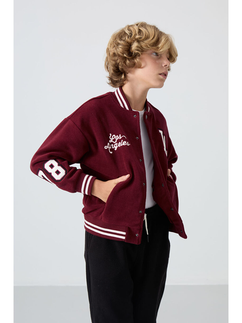 Mor Erguvan Kalın Yumuşak Dokulu Standart Fit Nakışlı Polar Erkek Çocuk Kolej Ceket - 11227-1