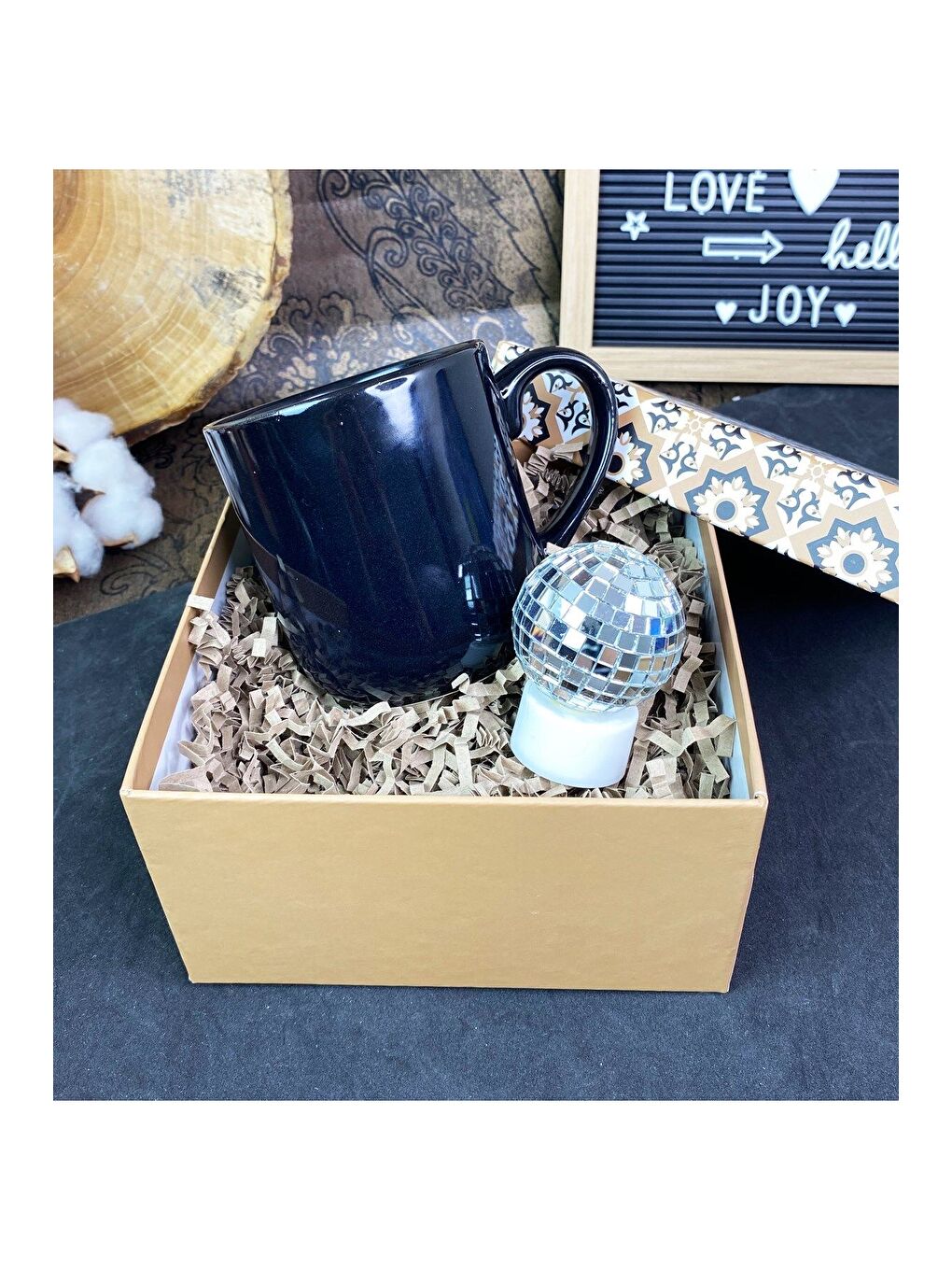 Karışık Özel Kutulu Siyah bulut Kupa Ve Hasır Lamba Mini Hediye Seti