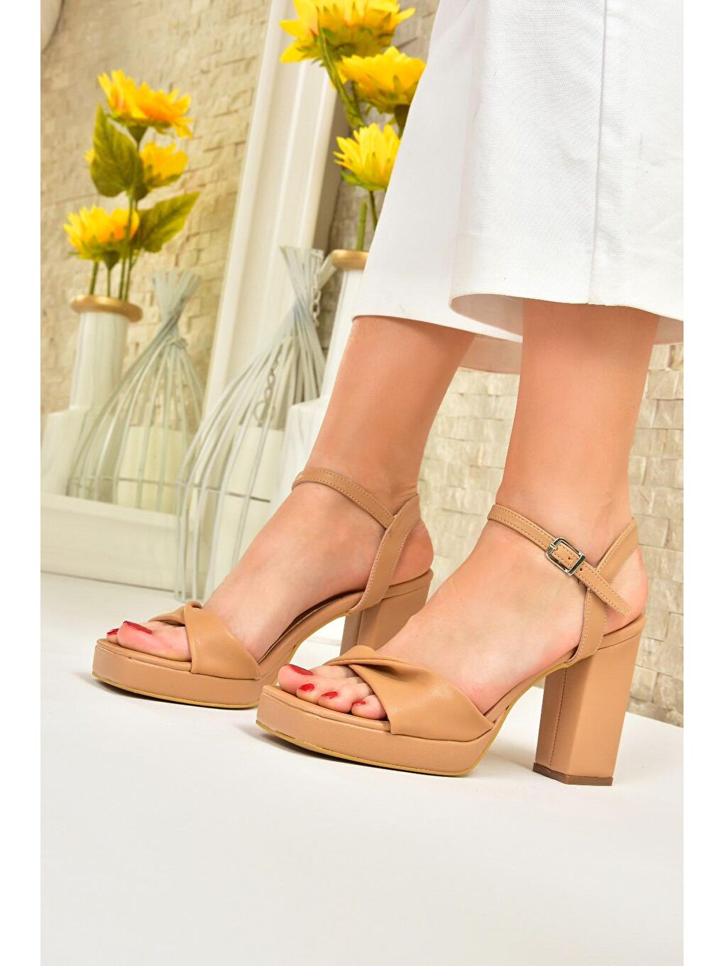 Bej Ten Kalın Platform Topuklu Kadın Ayakkabı M282061309-4