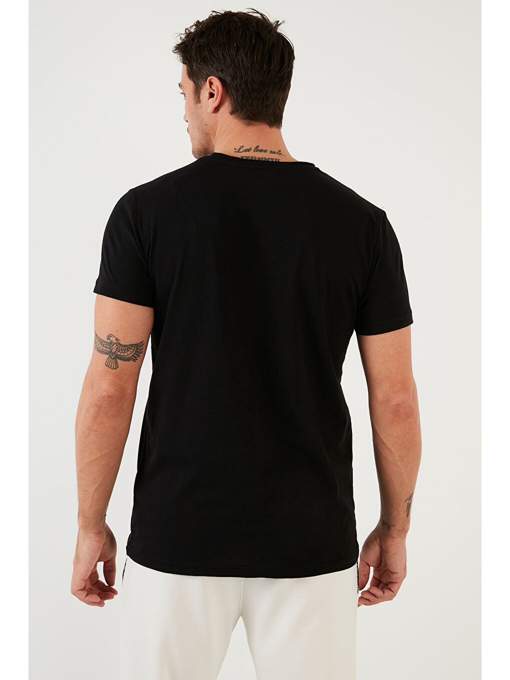 Siyah Bisiklet Yaka %100 Pamuk Slim Fit Basic Tişört 59020001-5