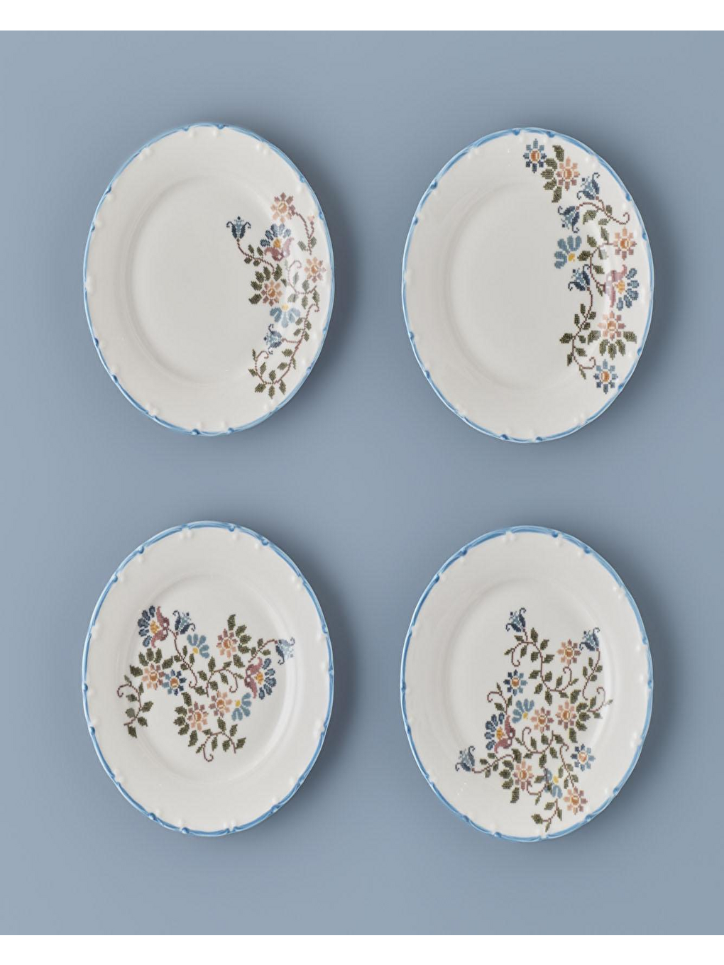 Vintage Porselen Pasta Tabağı 4'lü Mavi