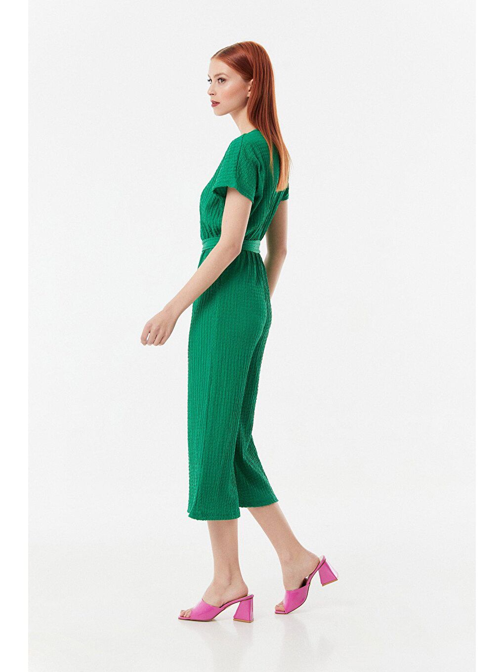 Yeşil Gofreli Kruvaze Yaka Kuşaklı Tulum-1