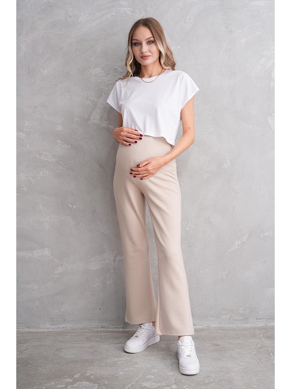 Bej Hamile ve Lohusa İspanyol Paça Bel Ayarlanabilir Modal Kumaş Eşofman Altı