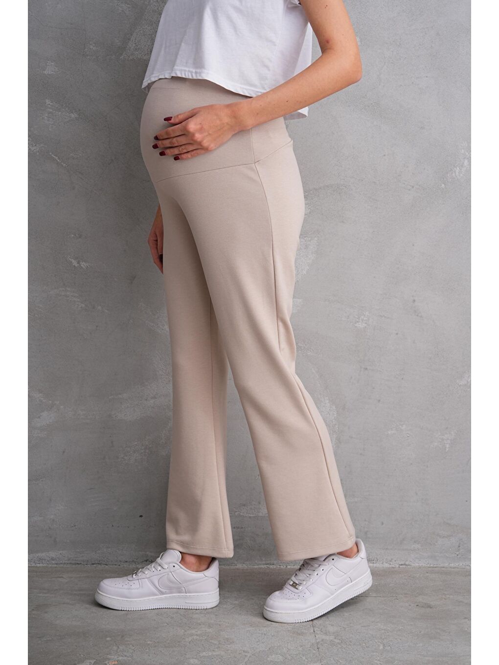 Bej Hamile ve Lohusa İspanyol Paça Bel Ayarlanabilir Modal Kumaş Eşofman Altı-2