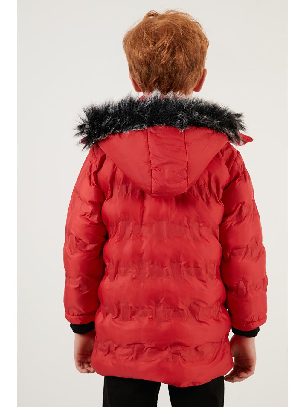Kırmızı Yakası Suni Kürklü Çıkarılabilir Kapüşonlu Peluş Astarlı Mont 5760055-4