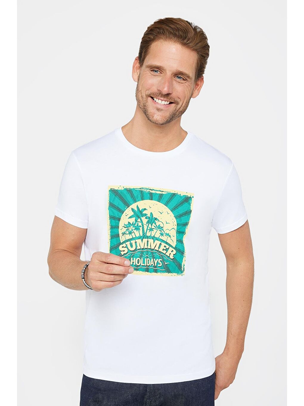 Erkek Slim Fit Dar Kesim %100 Pamuk Yumuşak Dokulu Baskılı Beyaz Bisiklet Yaka Tişört