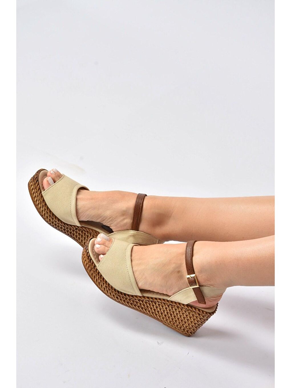 K674192205 Bej Dolgu Taban Kadın Ayakkabı-2