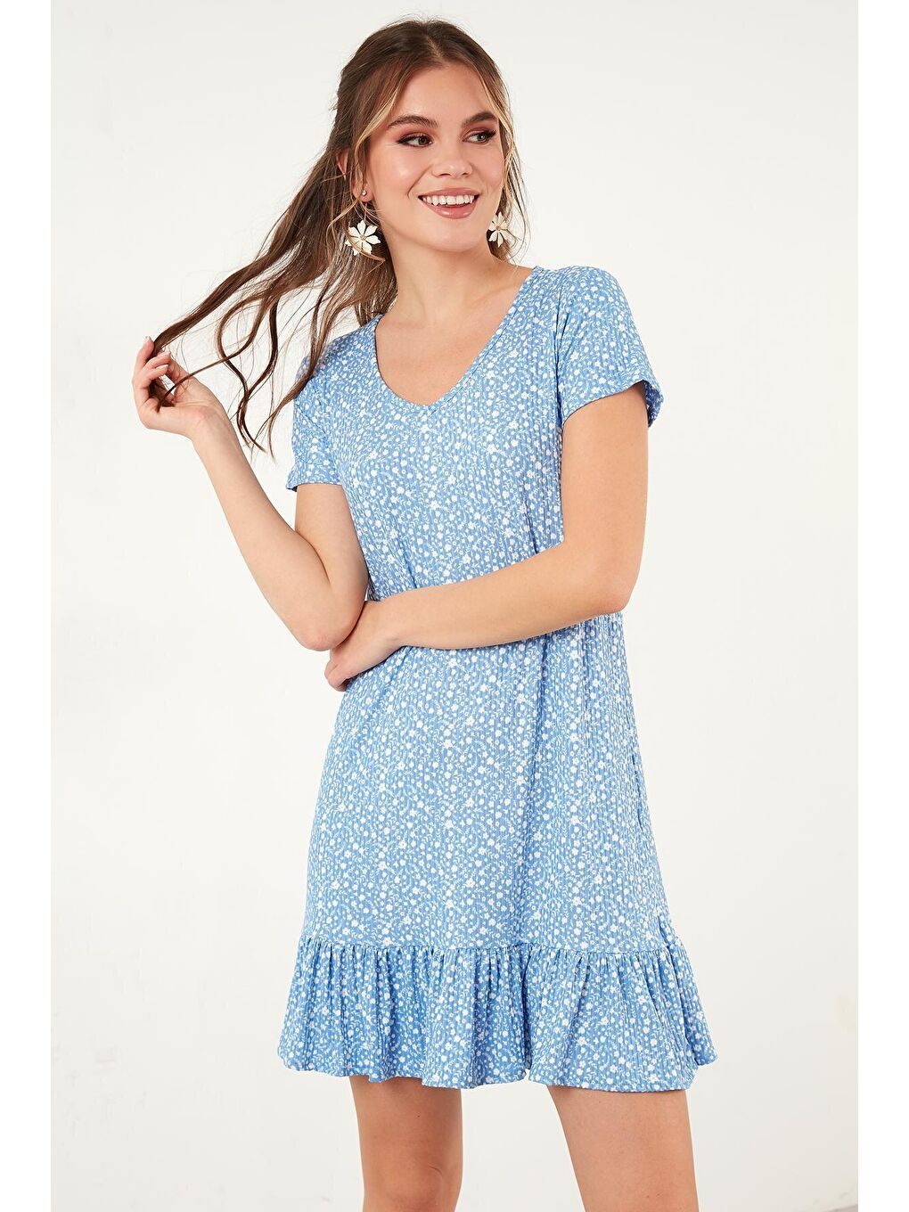 Mavi Çiçekli Yuvarlak Yaka Fırfır Detaylı Mini Elbise 5863677-3