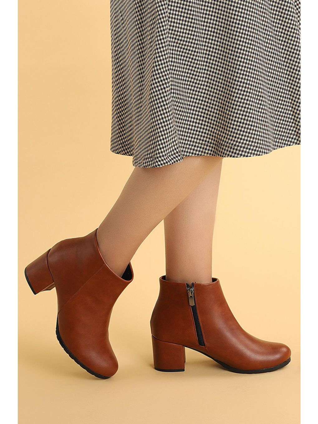 Kahverengi 520 Cilt 6 Cm Topuklu Termo Taban Kadın Bot Ayakkabı-2