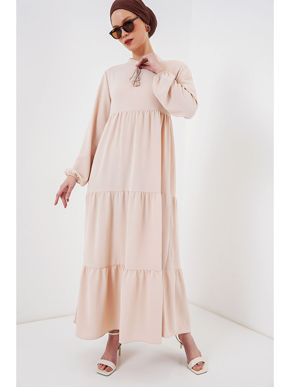 1627 Yaka Bağcıklı Tesettür Elbise - C. Bej-1